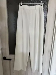 ユニクロ タックワイドパンツ ホワイトS＊試着のみ・難有り