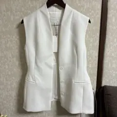 ZARA ノーカラージャケット ホワイト Lサイズ 新品