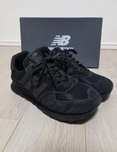 New Balance ML574EVE トリプルブラック