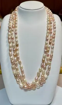 Item thumbnail for item 03b753ad-3dd2-4733-8f9d-6aae4cf6b242