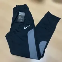 新品 NIKE パンツ 160cm ジュニアL ブラック ロングパンツ