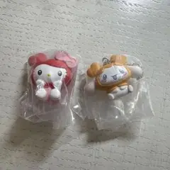 TWICE ラブリー　サンリオ　ガチャガチャ