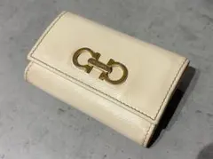 Salvatore Ferragamo キーケース 6連