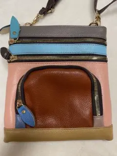 【匿名配送】　レディースバッグ　パッチワーク風　ショルダーポーチ