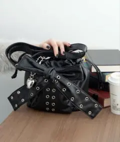 WEGO チャーム付きハトメリボンショルダーのサムネイル