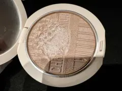 ディオールスキンフォーエヴァー　クチュールルミナイザー　001 ヌードリビエラ