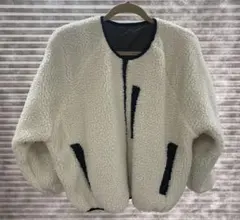 ベージュ ブルゾン