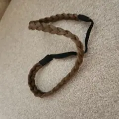ブラウン編み込みヘアバンド