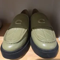 COACH オリーブグリーン ローファー
