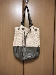 フリンジ付き巾着型かごバッグ