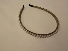 パール カチューシャ ゴールド 韓国風 上品 大人 可愛い ヘアアクセ