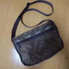 LESPORTSAC ブラウン ショルダーバッグ ポーチ付き
