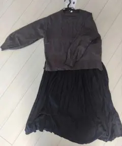 GLOBAL WORK　ニットとプリーツスカート セットアップ
