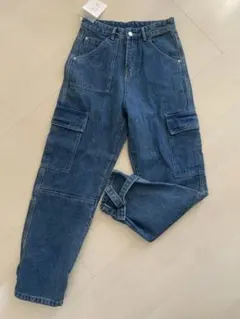 Item thumbnail for item e89969ef-f5a9-433e-8cbc-e53d329f87a3