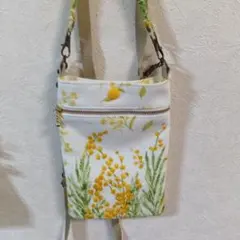 Item thumbnail for item 02436853-88f8-45e9-a692-b040fd35938d