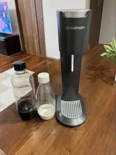 SodaStream 炭酸水メーカー 本体 ボトル2本付きのサムネイル
