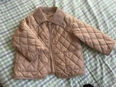 サイズが小さく買ってしまい、一度も着ていません。