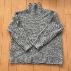 グレー ニットセーター サイズF