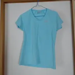 アディダス　Tシャツ　トレーニングシャツ　レディース