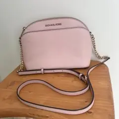 チェーンショルダーバッグ