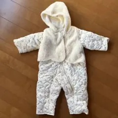 フード付きキルティングアウター　サイズ70