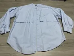 水色 長袖 シャツ 重ね着