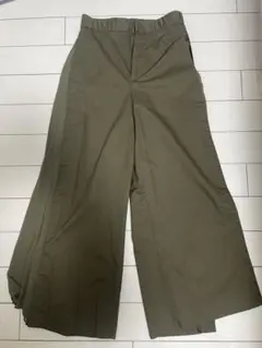 ZARA ワイドプリーツパンツ