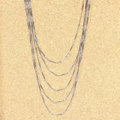 レイヤードチェーンネックレス