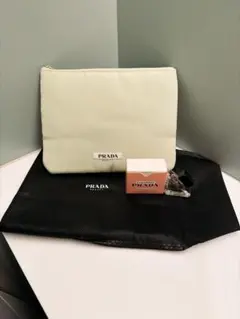 【PRADA】ノベルティポーチ＋PRADOXE バーチャルフラワー 7mlのサムネイル