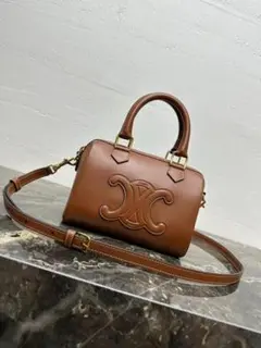 CELINEブラウン レザー ショルダーバッグ
