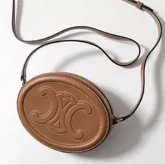 ✨未使用級✨CELINE キュイル トリオンフ オーバルパース レザー 