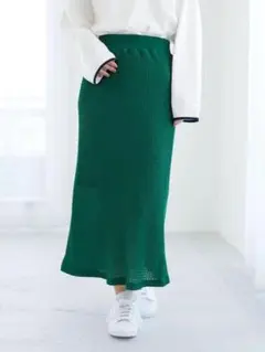 グリーンロングタイトスカート