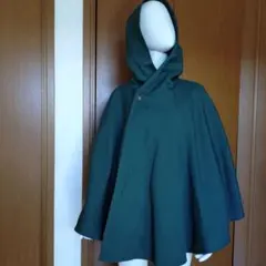 【USJオリジナル】進撃の巨人 調査兵団 自由の翼エルヴィン・スミス風 マント