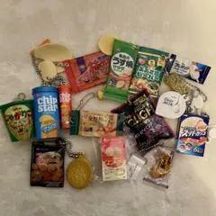 ガチャガチャ　ミニチュアチャーム　まとめ売り　　食品　お菓子