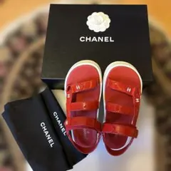 CHANEL パテントレザー サンダル レッドのサムネイル