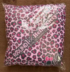 ラウンドワン×ハローキティ　クッション