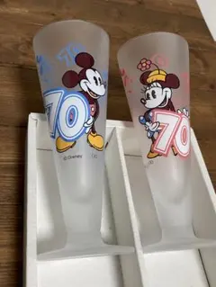 ☆ 新品　ミッキー&ミニーディズニー70周年記念グラス　グラス　ディズニーグッズ