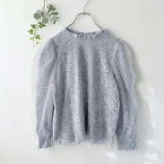 イング【タグ付き】総レース ブラウス チュール袖 パフスリーブ くすみブルー Mのサムネイル