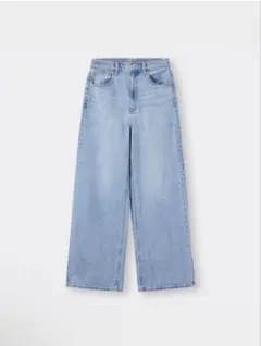 GU★ハイウエストセミワイドジーンズ(丈標準72-76cm)