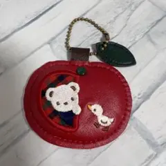 familiarファミリア キーホルダー チャーム くま 刺繍 りんご型のサムネイル