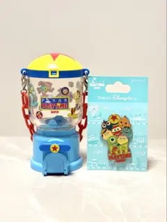 新品未使用　ディズニー　ピクサープレイタイム スナックケース　ピンバッジ　セット