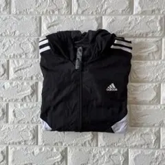 【最終価格】adidas フード付きジャケット 160cm