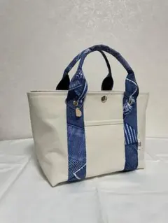 ハンドメイドトートバック❣️ ブルー系デニムパッチワーク柄