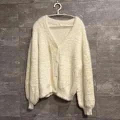 C•O•L•Z•A　ふわふわニットカーディガン　ホワイト　Vネック