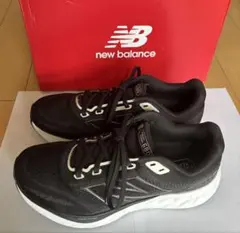 ニューバランス ランニングシューズ Fresh Foam 680 v8 24cm