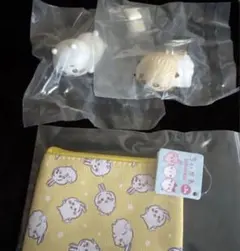ちいかわとらっこもっちりころりん、うさぎのコインケース