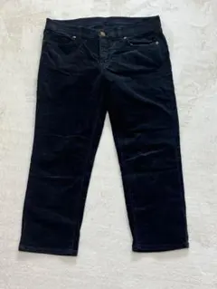 UNIQLO ユニクロ　黒　クロップドパンツ