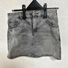 GU デニムミニスカート デニム　スカート　グレー系のサムネイル