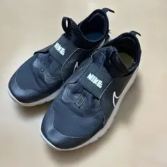 【早い者勝ち】ナイキ　フレックスランナー　22.5㎝のサムネイル