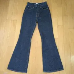 MOUSSY　MVS FLARE 　25インチ